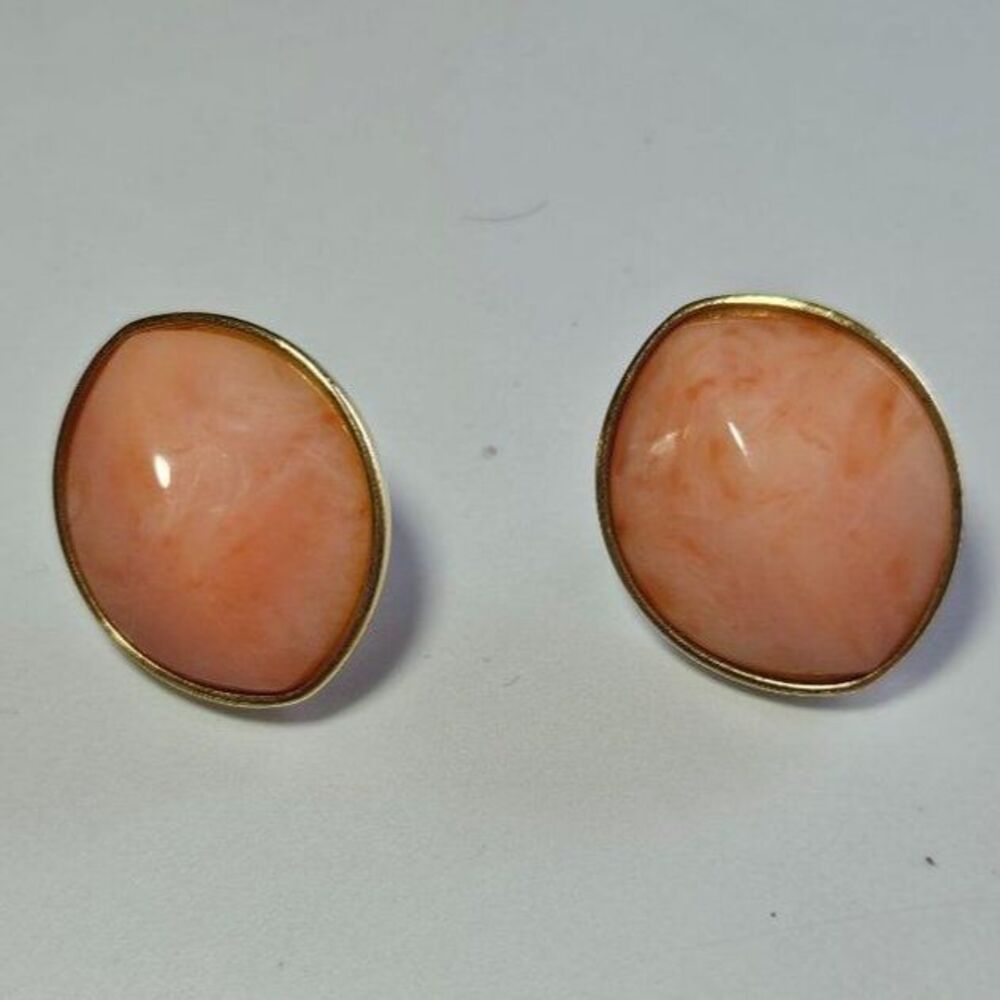 Vintage Avon gold tone peach earrings